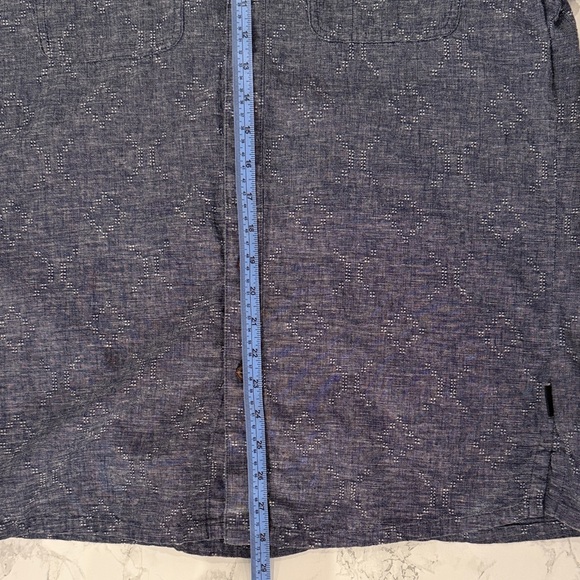 Men’s Patagonia Textured Navy Button Down Shirt | 55% Hemp 45% Cotton | Size M - Picture 6 of 7